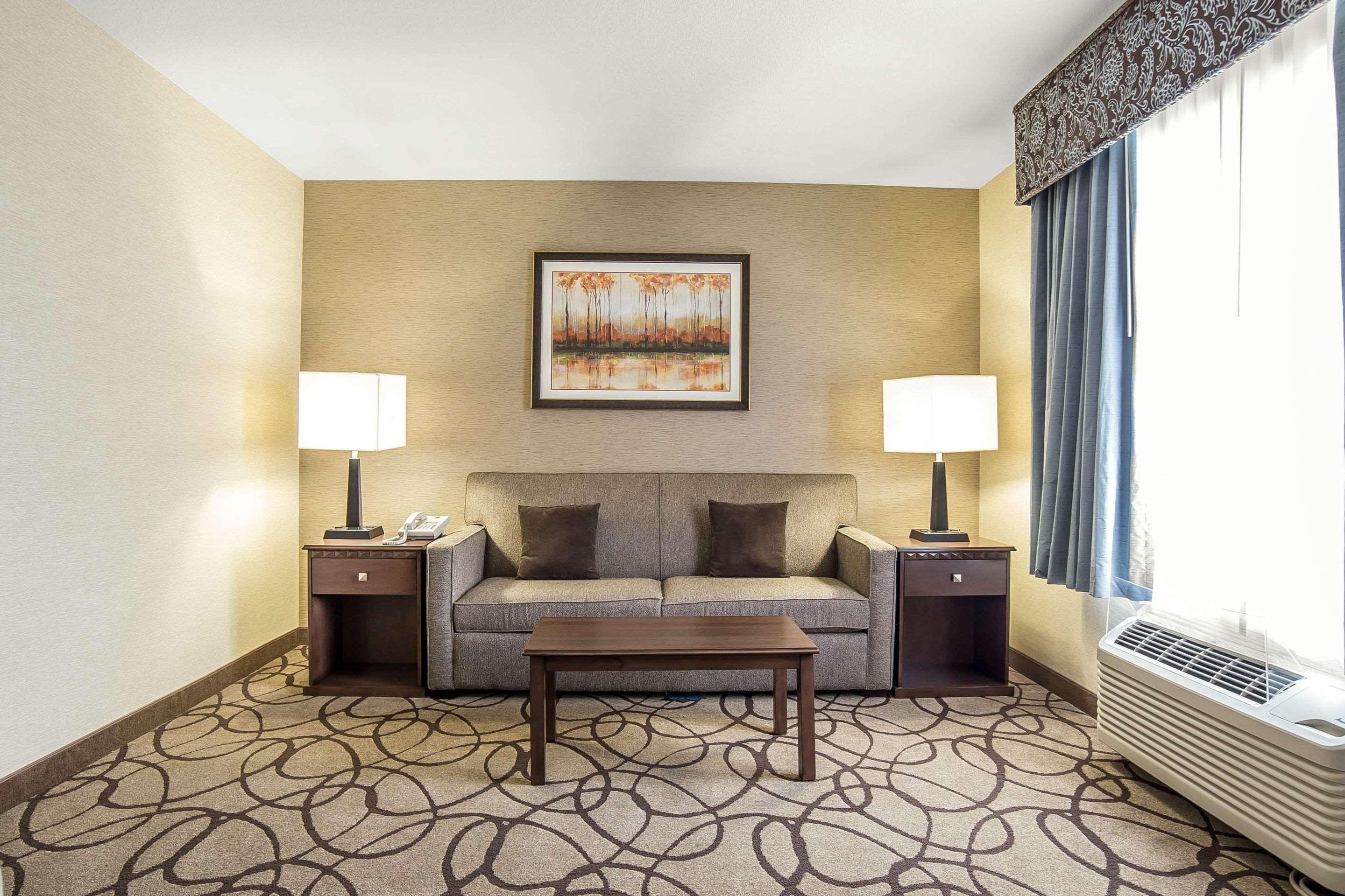 Comfort Suites Airport Солт Лейк Сити Екстериор снимка