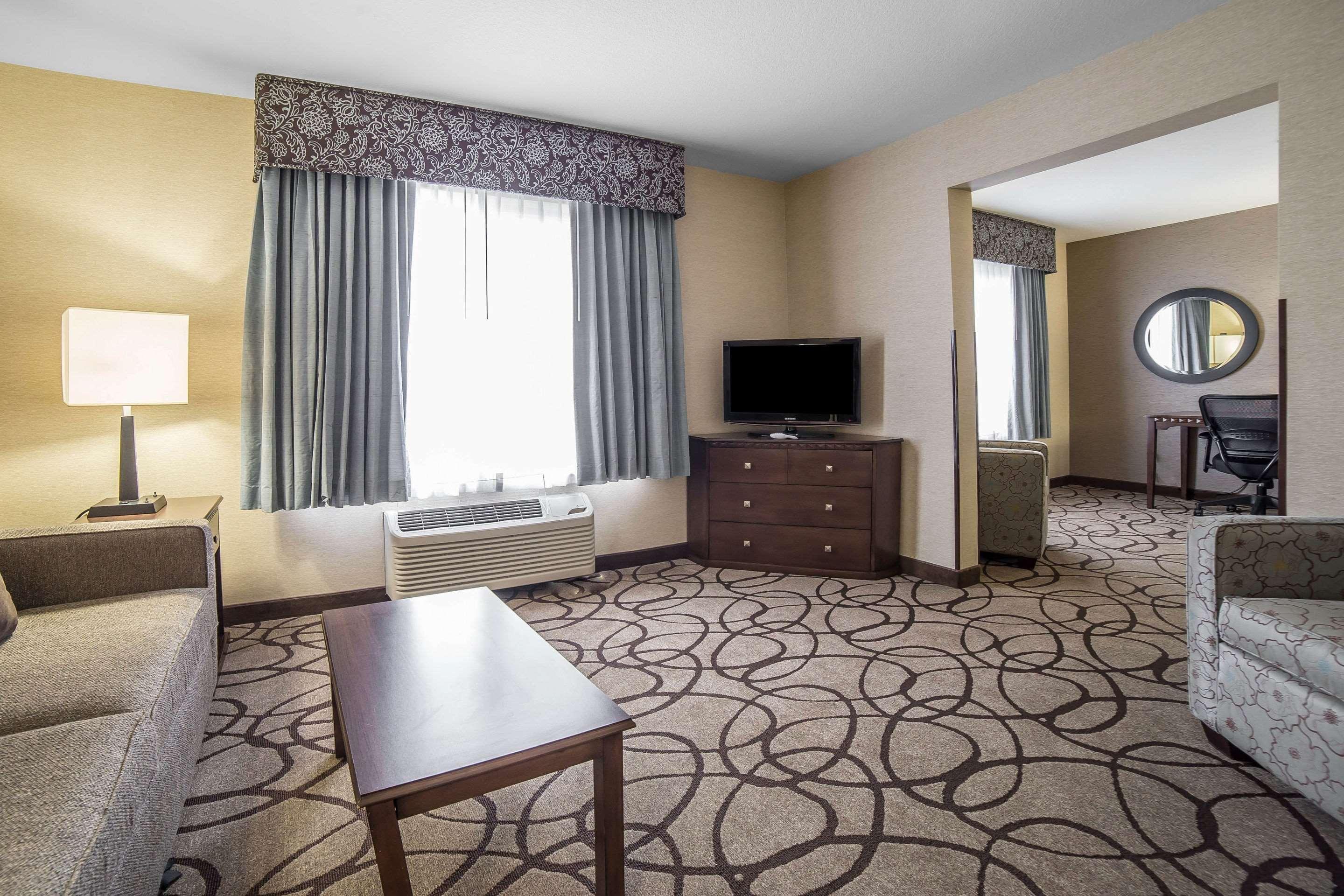 Comfort Suites Airport Солт Лейк Сити Екстериор снимка