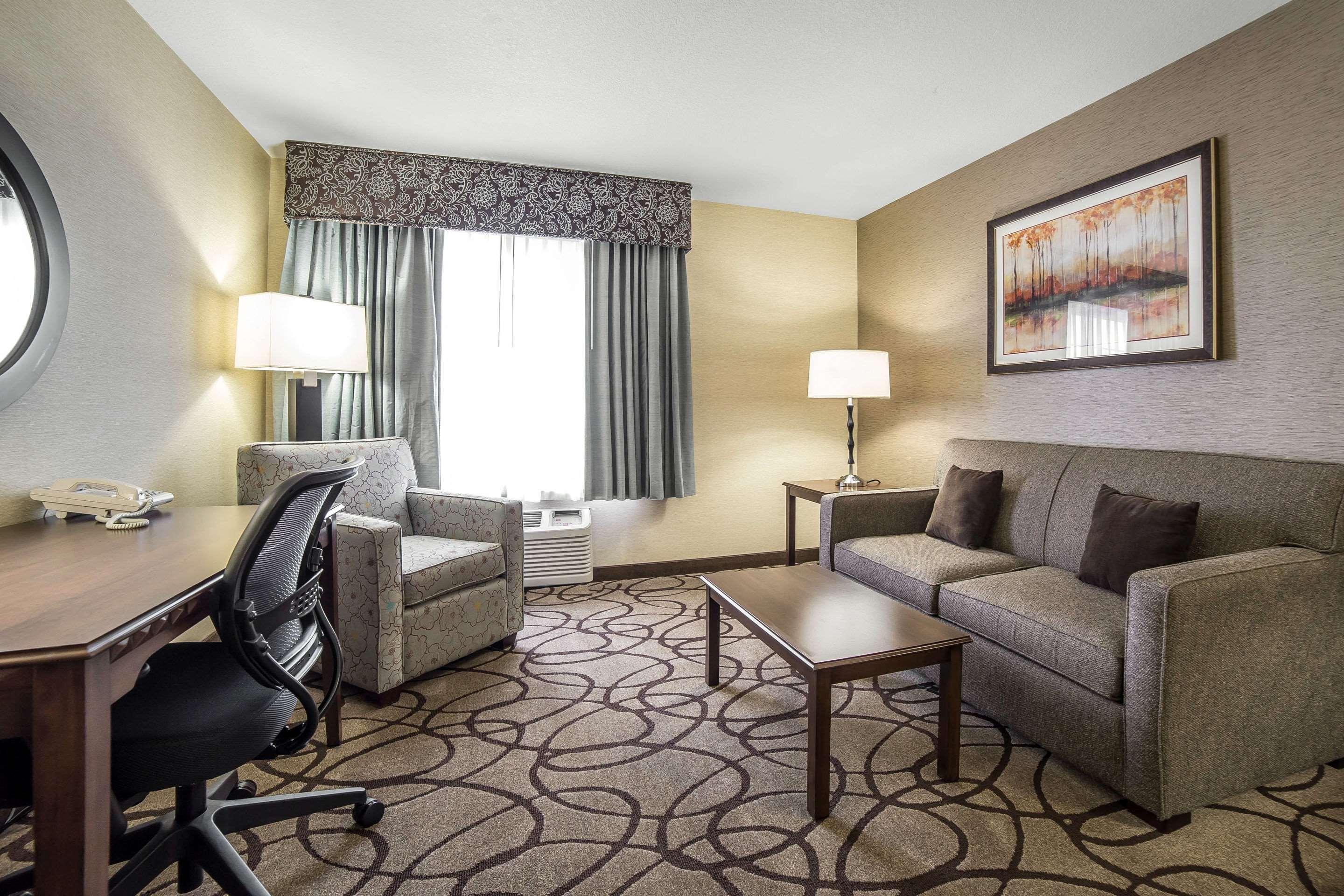 Comfort Suites Airport Солт Лейк Сити Екстериор снимка