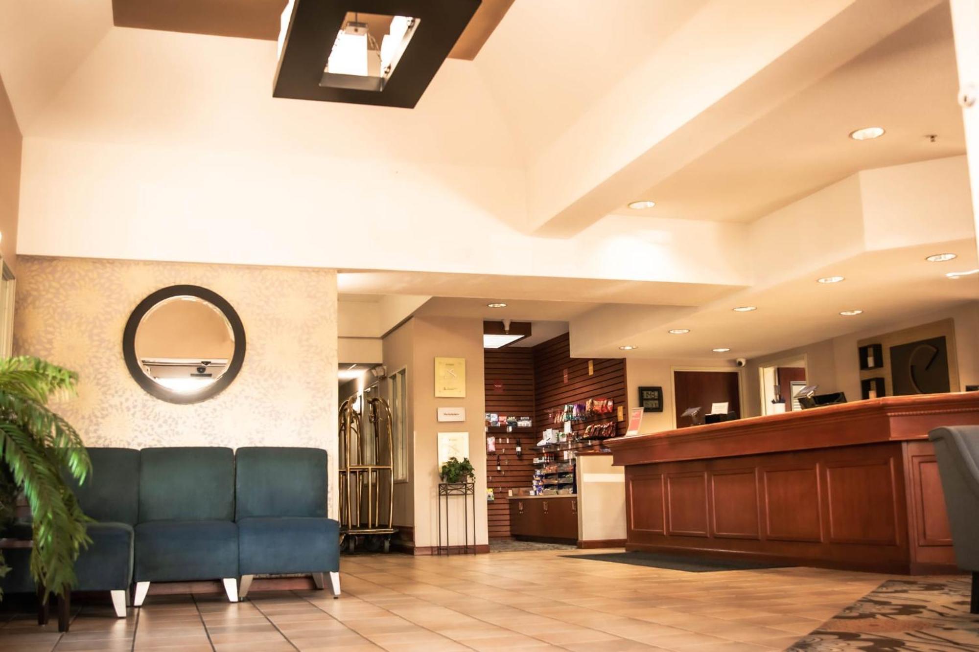 Comfort Suites Airport Солт Лейк Сити Екстериор снимка