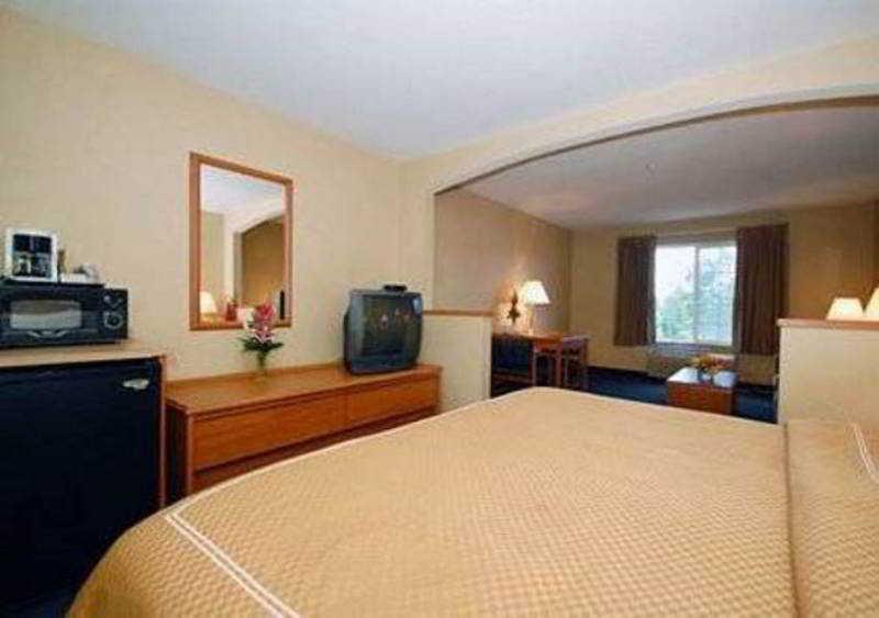 Comfort Suites Airport Солт Лейк Сити Екстериор снимка
