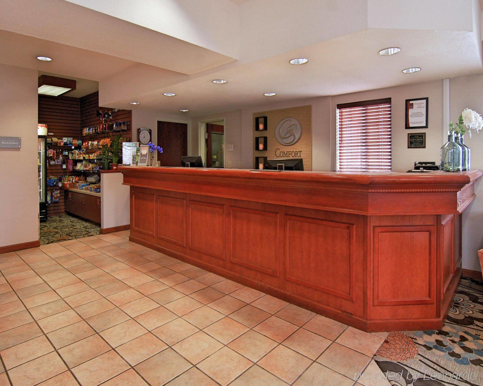 Comfort Suites Airport Солт Лейк Сити Екстериор снимка
